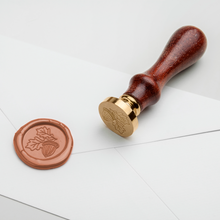 Lade das Bild in den Galerie-Viewer, Acorn - Wax Seal