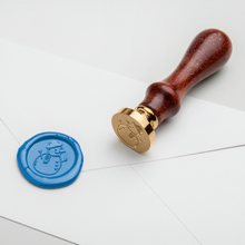 Lade das Bild in den Galerie-Viewer, Snowman - Wax Seal